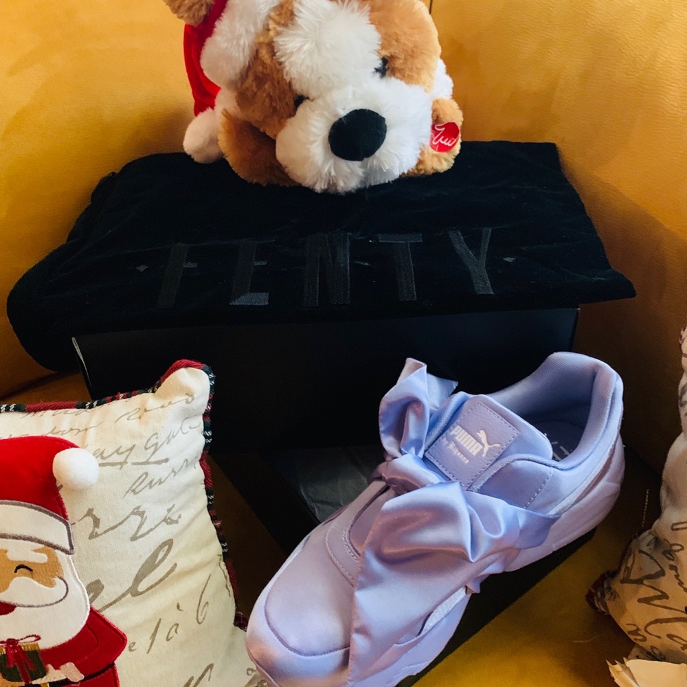 💜PUMA FENTY 💜